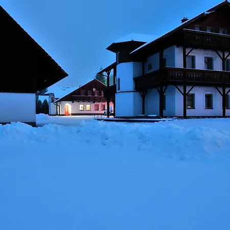 Family Apartments In Vrchlabi, Giant Mountains - Pension 220 Guest house