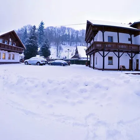 Guest house Family Apartments In Vrchlabi, Giant Mountains - Pension 220 3*